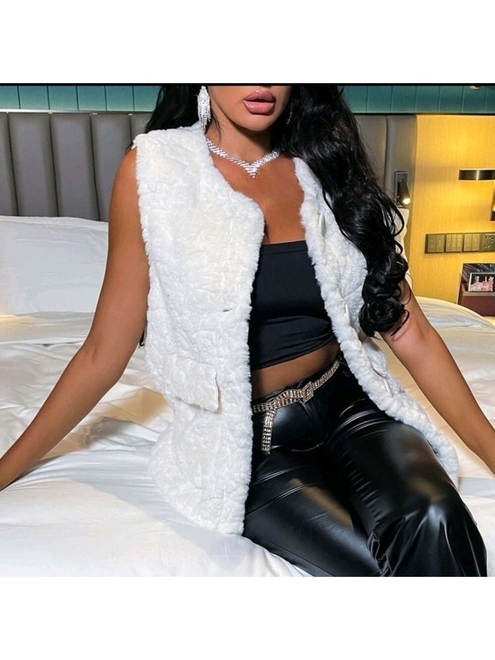 Cozy Chic Sleeveless Teddy Vest Faux Fur Button Down Flap Pockets White Small - Picture 3 of 6
